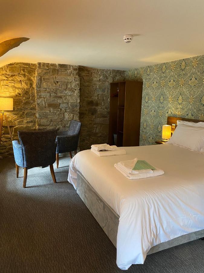 Rooms @ The Dolau Inn نيو كي المظهر الخارجي الصورة